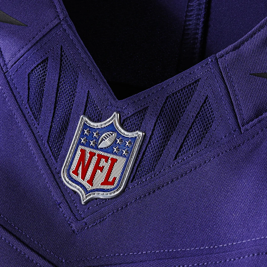 Zennovawear Lamar Jackson Baltimore Ravens Team Vapor FUSE. Stitched Limited Jersey - Purple