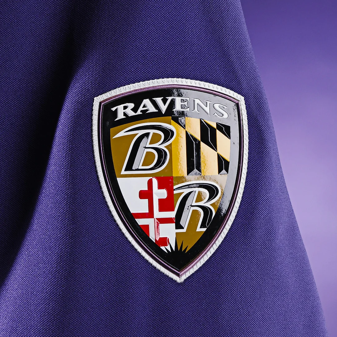 Zennovawear Lamar Jackson Baltimore Ravens Team Vapor FUSE. Stitched Limited Jersey - Purple
