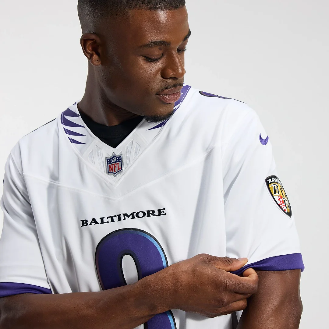 Zennovawear Lamar Jackson Baltimore Ravens Vapor FUSE. Stitched Limited Jersey - White
