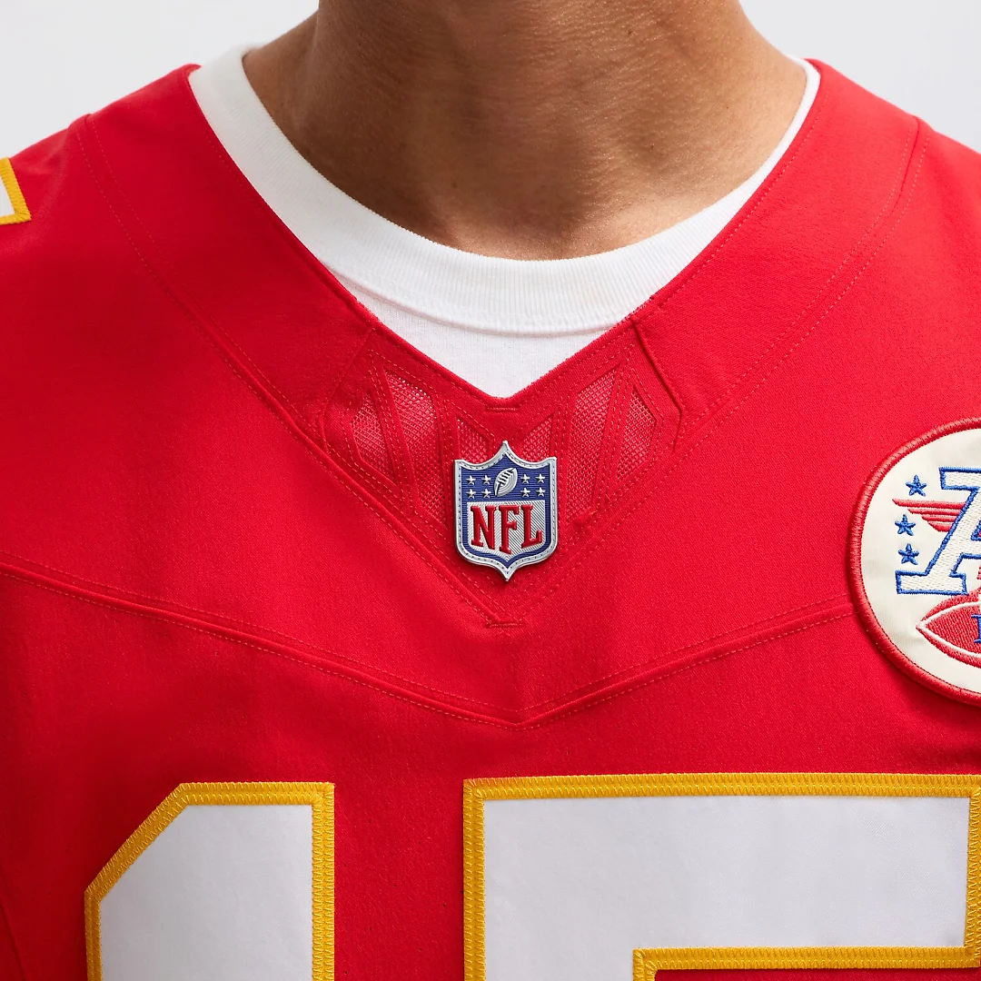 Zennovawear Patrick Mahomes Kansas City Chiefs Team Vapor FUSE. Elite Jersey - Red