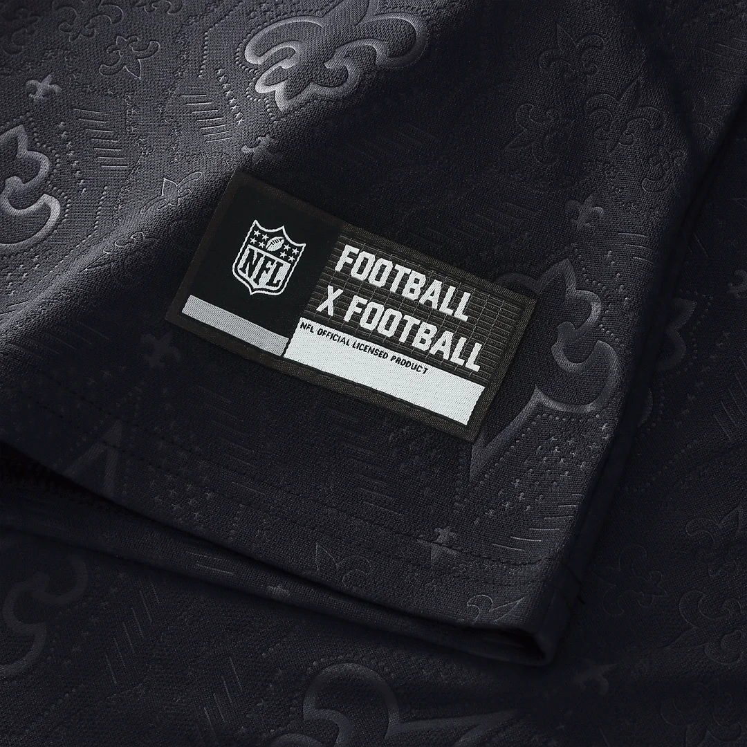 Zennovawear New Orleans Saints Youth Football x Football Collared Fan Top - Black